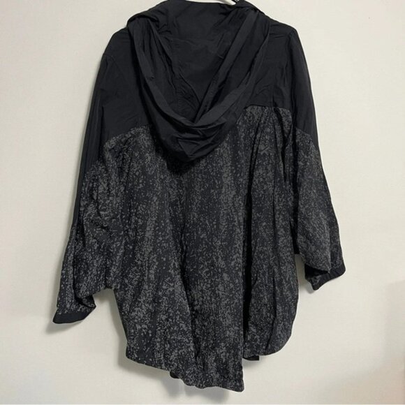 Lululemon Ride and Reflect Jacket x Soulcycle - Picture 6 of 10